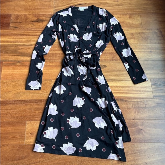 Boden wrap around dress - Picture 1 of 5